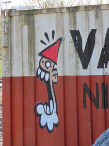 848535 Afbeelding van graffiti met een Utrechtse kabouter (KBTR), op een container van 'Van Wijk - grond- en wegenbouw ...